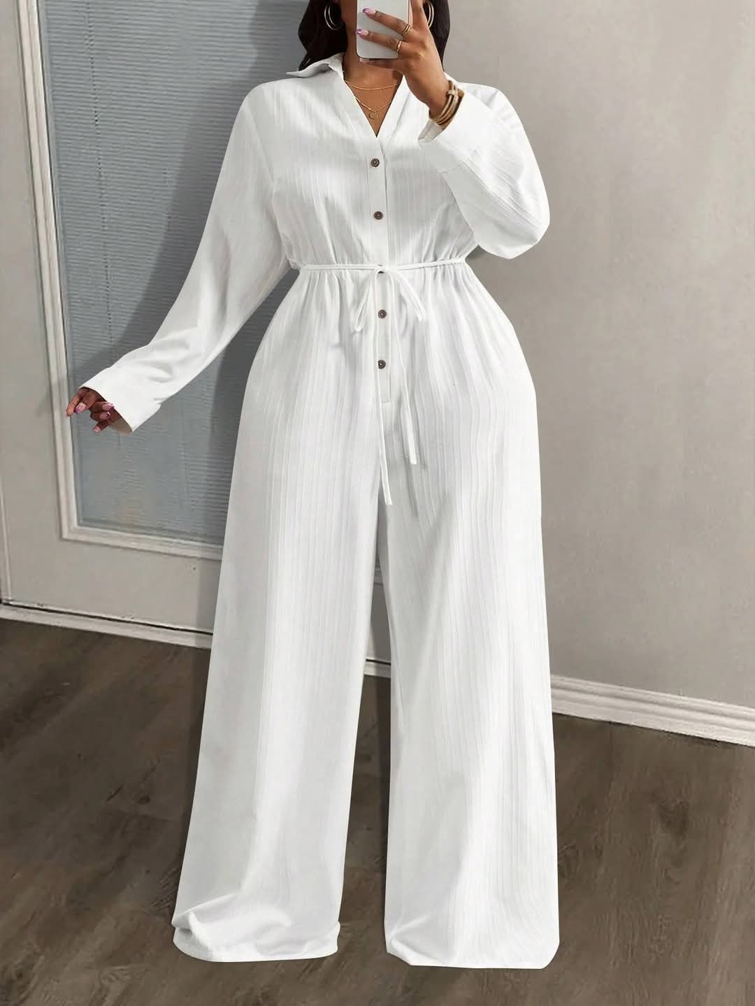 Jolie combinaison pour dame