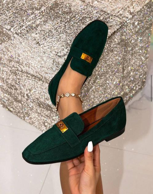 Moccasins vv